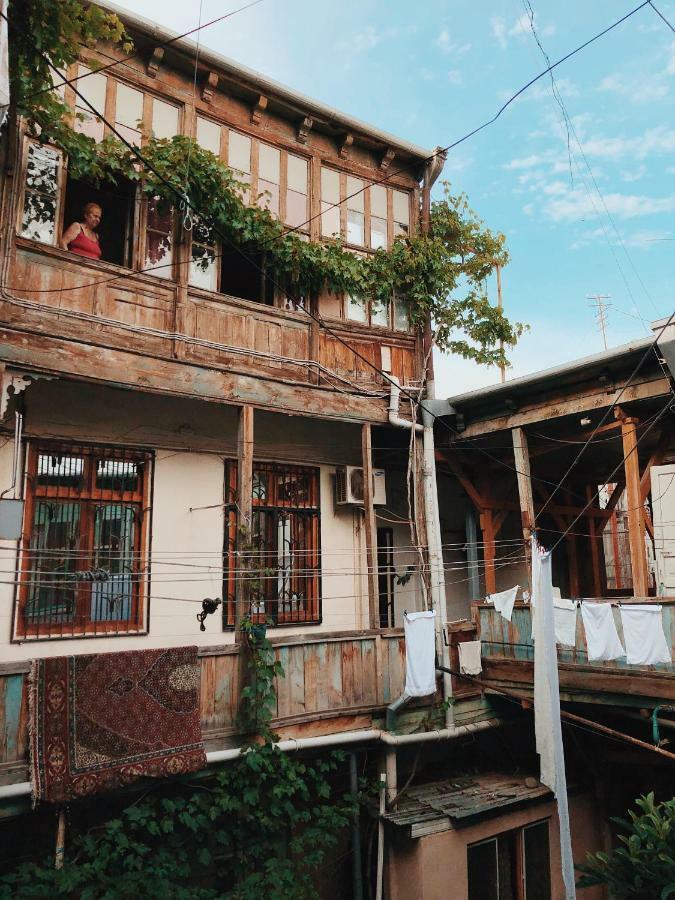 Tamaras Apartment Tbilisi ภายนอก รูปภาพ